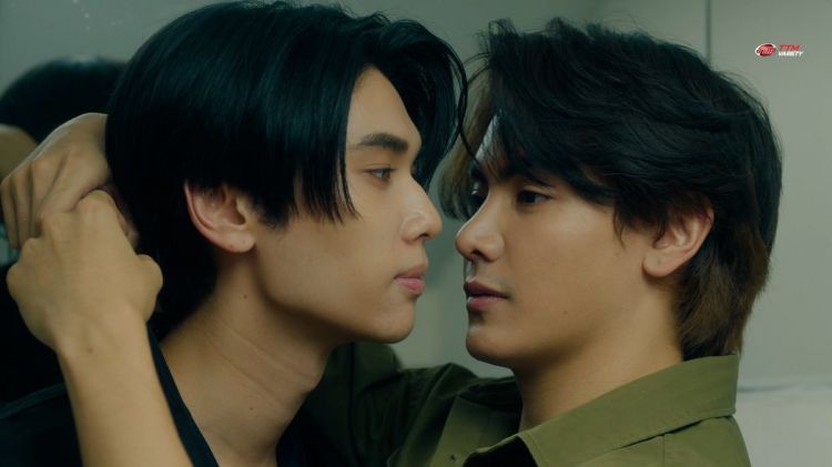 “จุง-ดัง” เตรียมทำแฟน ๆ ใจฟู จัดเต็มความฮอต ในงานแฟนคอน กดบัตร 1 มี.ค.นี้